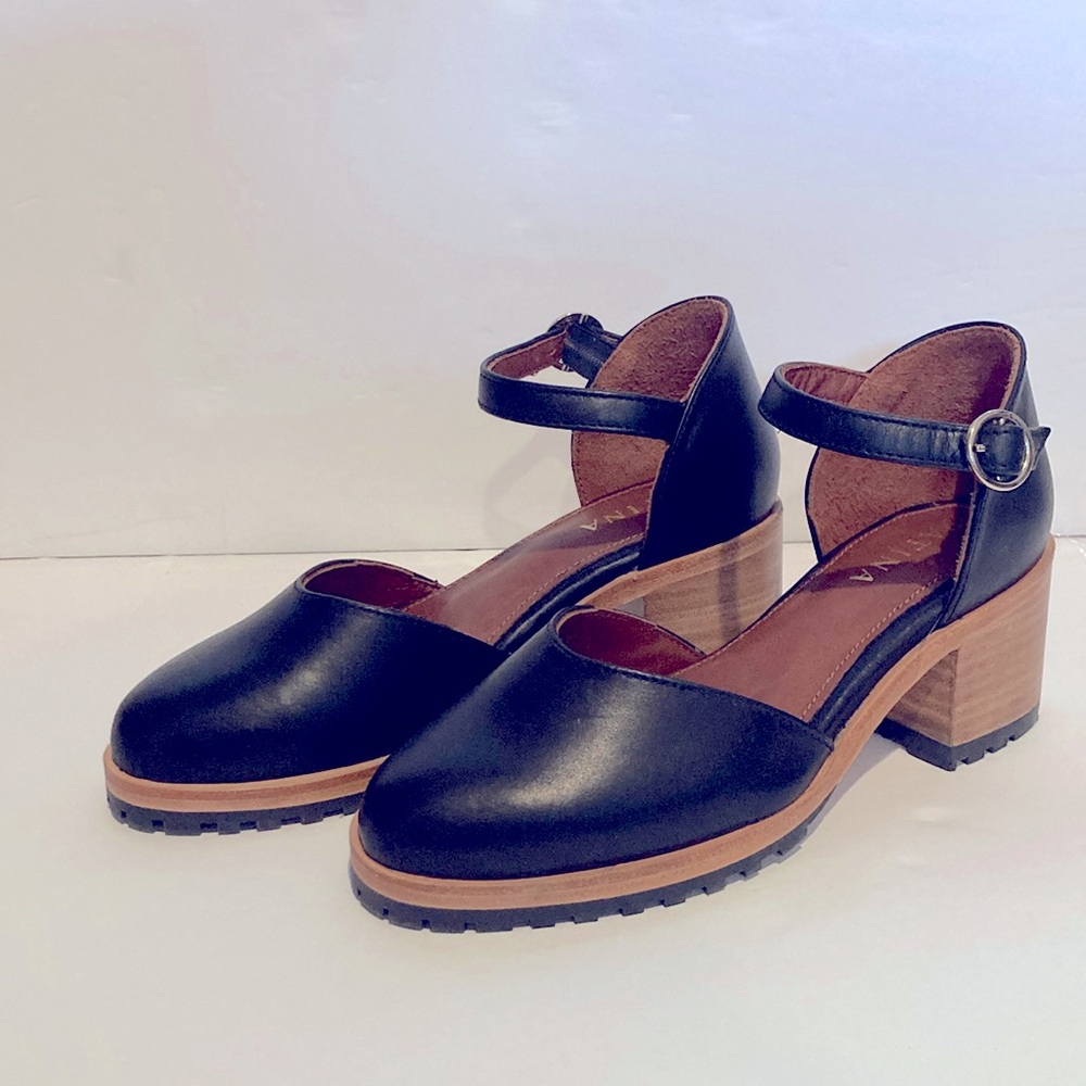 Brand New Black Mary Jane’s. Size 5.5US